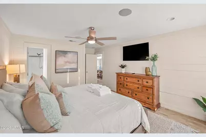 64 Harbor Drive N, Harbor Island, SC 29920 - Photo 25
