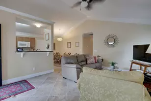 17 W Morningside Dr, Bluffton, SC 29910 - Photo 7