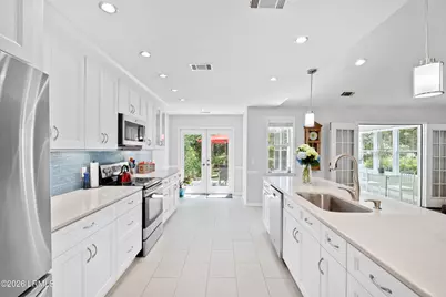 60 Thomas Sumter Street, Beaufort, SC 29907 - Photo 11