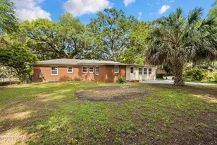 1703 Palmetto Dr, Beaufort, SC 29902 - Photo 29