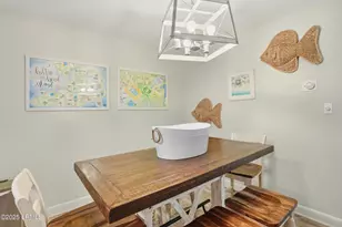 663 William Hilton Pkwy, Hilton Head Island, SC 29928 - Photo 5