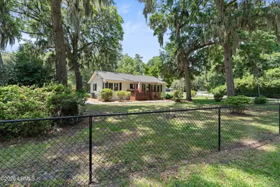 2420 Pine Court N, Beaufort, SC 29902 - Photo 1