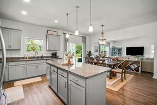 25 Chinquapin St, Beaufort, SC 29906 - Photo 17