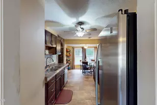 2228 Plantation Dr, Beaufort, SC 29902 - Photo 9