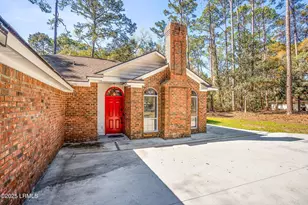 1 Royal Pines Blvd, Beaufort, SC 29907 - Photo 3