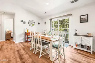 2101 Wilson Dr, Beaufort, SC 29902 - Photo 9