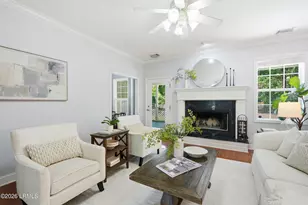 24 Pickens St, Beaufort, SC 29907 - Photo 9