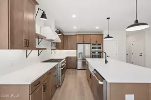 164 Secession Dr, Beaufort, SC 29907 - Photo 5