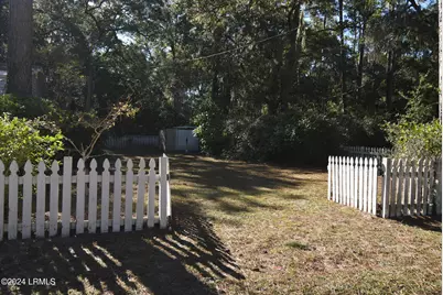 21 Mixon Road, Saint Helena Island, SC 29920 - Photo 19