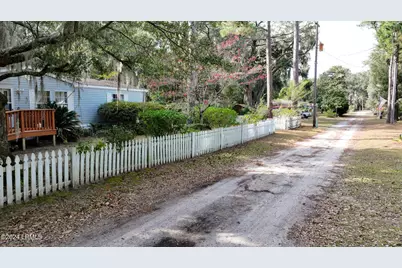 21 Mixon Road, Saint Helena Island, SC 29920 - Photo 25
