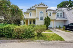8 Winterberry Ln, Bluffton, SC 29910 - Photo 1