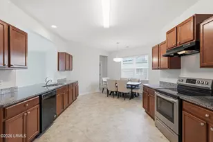 7 Woodland Ct, Bluffton, SC 29910 - Photo 7