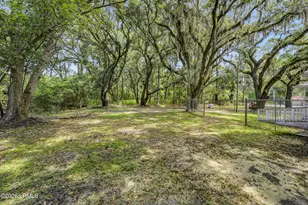 1890 Trask Pkwy, Seabrook, SC 29940 - Photo 7