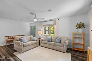1813 Drayton Dr, Port Royal, SC 29935 - Photo 5