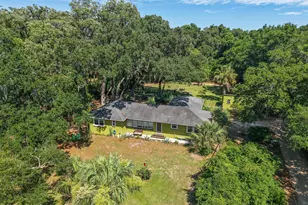 16 Oakland Dr, Saint Helena Island, SC 29920 - Photo 7