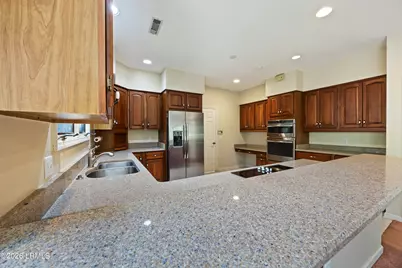10 Robbers Row, Hilton Head, SC 29928 - Photo 25