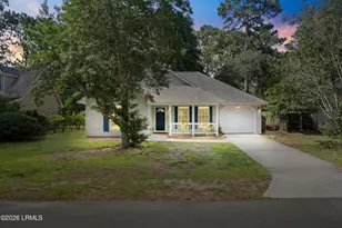 20 Cedar Crest Cir, Beaufort, SC 29907 - Photo 1