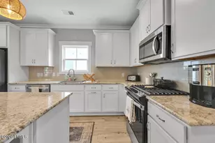 11 Basin Trl St, Beaufort, SC 29907 - Photo 13