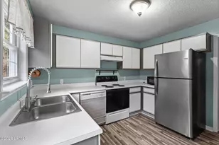 500 Cedar Grove Cir, Beaufort, SC 29902 - Photo 13
