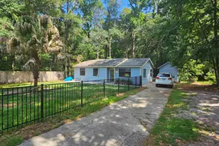 4001 Hodge Dr, Beaufort, SC 29906 - Photo 3
