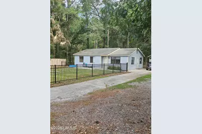 4001 Hodge Drive, Beaufort, SC 29906 - Photo 1