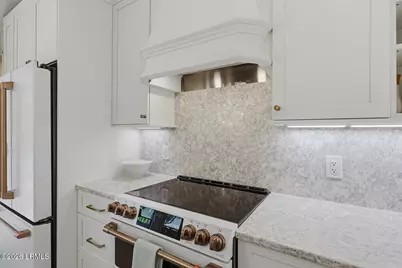 37 S Forest Beach Drive #9, Hilton Head, SC 29928 - Photo 43
