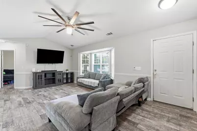 104 Blacksmith Circle, Beaufort, SC 29906 - Photo 5