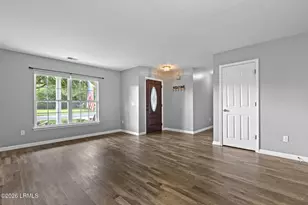 34 Hidden Lakes Cir, Bluffton, SC 29910 - Photo 7