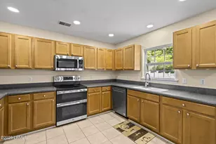 34 Hidden Lakes Cir, Bluffton, SC 29910 - Photo 13