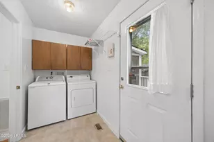 815 Sams Point Rd, Beaufort, SC 29907 - Photo 29