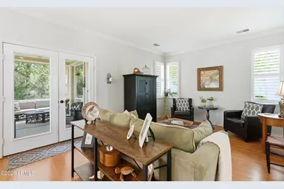 82 Hampton Circle, Bluffton, SC 29909 - Photo 9