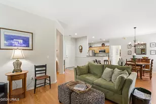 82 Hampton Cir, Bluffton, SC 29909 - Photo 11