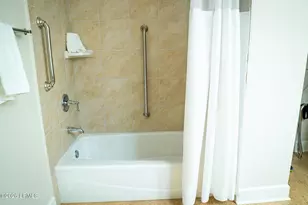 14 Wimbledon Ct, Hilton Head, SC 29928 - Photo 17