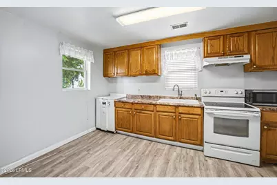 231 Big Estate Circle, Yemassee, SC 29945 - Photo 9