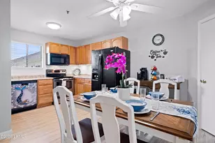 663 William Hilton Pkwy, Hilton Head Island, SC 29928 - Photo 9