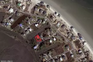 10 Scallop Ct, Harbor Island, SC 29920 - Photo 1
