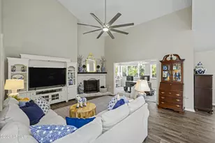 821 Bonito Dr, Ladys Island, SC 29920 - Photo 9