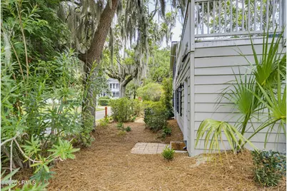 710 Prince, Beaufort, SC 29902 - Photo 5