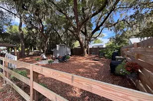 1102 Lafayette St, Beaufort, SC 29902 - Photo 33