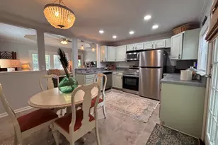 1102 Lafayette St, Beaufort, SC 29902 - Photo 7