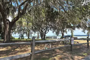 1102 Lafayette St, Beaufort, SC 29902 - Photo 35