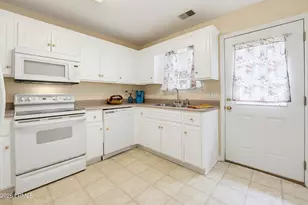 270 Cedar Grove Cir, Beaufort, SC 29902 - Photo 11
