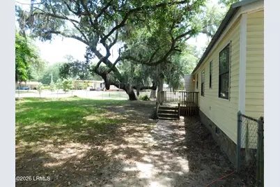911 Grant Street, Beaufort, SC 29906 - Photo 3