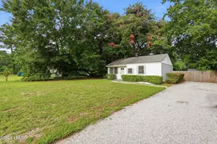 1721 Battery Park Dr, Port Royal, SC 29935 - Photo 3