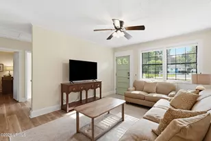 1721 Battery Park Dr, Port Royal, SC 29935 - Photo 7
