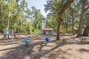 18 Petigru Dr, Beaufort, SC 29902 - Photo 13