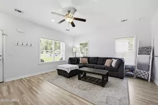 57 Spearmint Cir, Beaufort, SC 29906 - Photo 5
