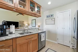 8 Braddock Bluff Dr, Hilton Head, SC 29928 - Photo 11