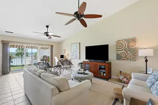 8 Braddock Bluff Dr, Hilton Head, SC 29928 - Photo 19