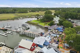 8 Braddock Bluff Dr, Hilton Head, SC 29928 - Photo 45
